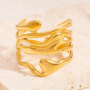 Anello aperto barocco in acciaio inossidabile placcato oro 18k con design a onde irregolari