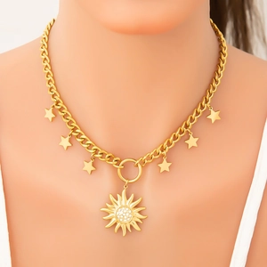 Collier Multi-Pendentifs en Acier Inoxydable Plaque Or pour Femmes Pendentif Coeur Papillon Lune Soleil en Strass et Perle Artificielle Bijoux