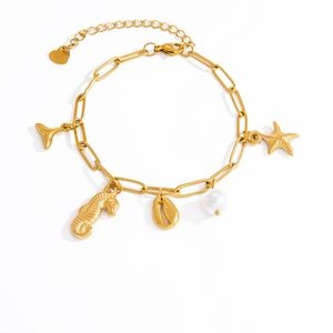 Bracelet doré en acier inoxydable avec perle et breloques marines comme l'étoile