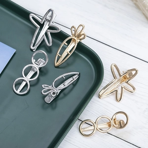 Simple Alloy Hollow Geometric Star Circle Carrot Hair Clips For Women Gold Silver Duckbill Clip Fashion Hair Accessories