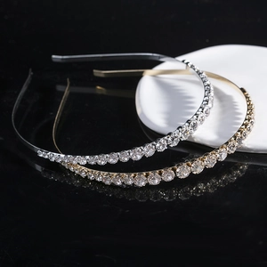 Serre-tête Fin en Zircone Étincelant pour Femmes Simple Élégant Serre-tête en Métal avec Strass Accessoires Cheveux Mariage Fête