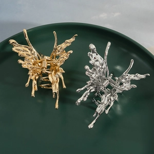Mode Flüssigmetall Schmetterling Haarklammer Unregelmäßige Lava Stil Legierung Galvanisiert Faltenstruktur Damen Haarschmuck