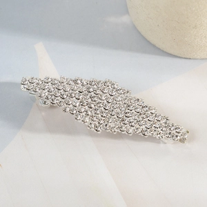 Barrette à cheveux élégante en strass argentés avec cristaux brillants de forme losange