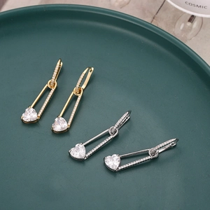 Fashion Safety Pin Drop Earrings Heart Cubic Zirconia Alloy Rhinestone Dangle Earrings With Stainless Steel Earring Post Women Jewelry