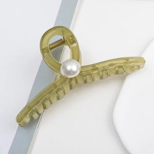 Grande pince à cheveux élégante vert olive avec une grosse perle blanche et ressort doré