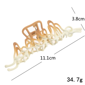 Elegant gradient metal shark hair claw clip with hollow wavy design and 11.1cm length