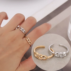 Minimalist Copper Rhinestone Open Ring For Women Adjustable Infinity Chain Finger Ring Light Luxury Fashion Jewelry