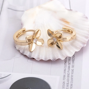 Minimalist Copper Flower Huggie Earrings For Women Zirconia Inlaid Gold Silver Plated Small Hoop Earrings Korean Style Jewelry Accessory
