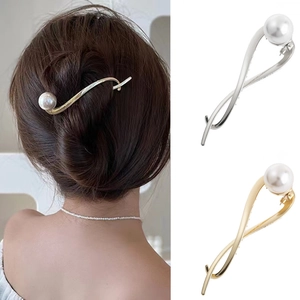 Pince à Cheveux Künstliche Perle Elégante Minimaliste Métal Tordu Pince Bec de Canard Géométrie Irrégulière Or Argent Coiffure pour Femmes Quotidien Fête