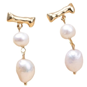Elegant gold drop earrings with white baroque pearls and irregular metallic accents