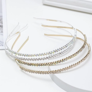 Serre-tête Élégant en Alliage de Strass Cœur pour Femmes Doux Bandeau Ondulé Étincelant Cerceau à Cheveux en Cristal Minimaliste Fête