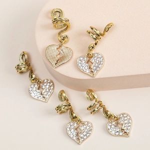 5-piece set of gold braid rings with broken heart pendants and rhinestones