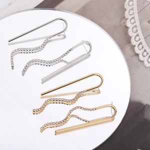 Boucles d'oreilles pendantes à pampilles en strass en forme de U dorées et argentées