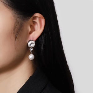 Elegant 925 silver pearl drop earrings with sparkling clear cubic zirconia stones