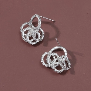 Boucles d'oreilles créoles S925 en argent avec anneaux entrelacés et strass scintillants