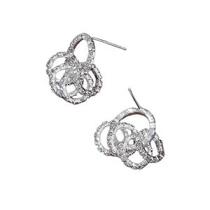 Boucles d'oreilles créoles S925 en argent à cinq cercles avec strass pour un look floral