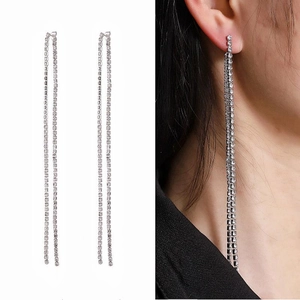 Boucles d'Oreilles Pendantes Élégantes À Long Pompon Pour Femmes Haut De Gamme Chaîne À Griffes Strass Tige En Acier