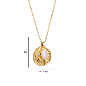 Long collier pendentif trèfle doré avec perle naturelle pour femme style rétro