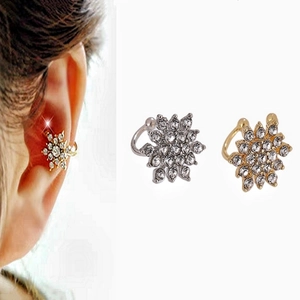 Eleganti Orecchini a Fiocco di Neve Cuff Senza Buco Strass Clip On Orecchini per Donna Lega Cristallo Gioielli Minimalisti Regalo