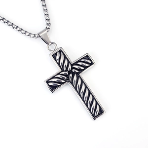 Vintage Stainless Steel Cross Pendant Necklace For Men Punk Hip Hop Gothic Jewelry Retro Alloy Motif Necklace Gift
