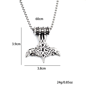 Vintage Thorshammer Mjölnir Halskette aus Edelstahl mit keltischem Knotenmuster und quadratischer Kette