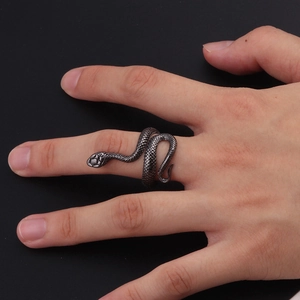 Edgy snake-shaped punk ring with black scale texture and adjustable open design