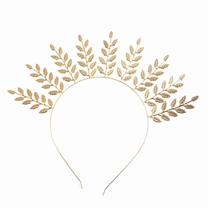 Detailed view of the golden leaf headband with a vintage Greek laurel wreath design