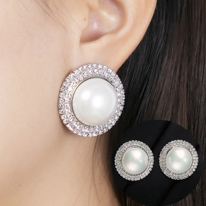 Luxury Round Artificial Pearl Stud Earrings With Rhinestone Halo Elegant Vintage Alloy Jewelry For Women Party Wedding Accessories
