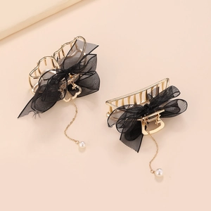Elegant gold mesh bow hair claw clip with pearl tassel fringe for stylish women