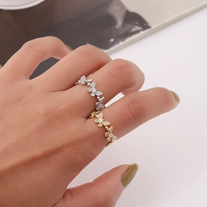 Anello a Farfalla in Rame con Zircone per Donna Anello Aperto Regolabile in Strass Lucido Gioielli Galvanizzati per Feste