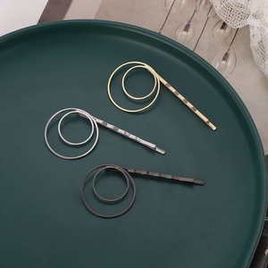 Barrette en Alliage à Double Cercle Géométrique Minimaliste pour Femmes Clip Latéral Électroplaqué Mode Or Argent Noir Épingle à Cheveux