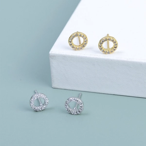 Sparkling S925 sterling silver geometric circle stud earrings with micro zircon stones