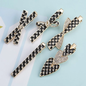 Vintage Gold Alloy Rhinestone Checkerboard Hair Clip For Women Fashion Plaid Duckbill Clip Heart Bow Plaid Hair Accessories
