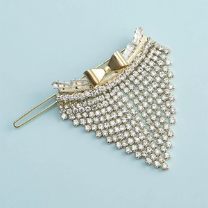 Pince à Cheveux en Alliage d'Or avec Nœud Papillon et Gland en Strass Elégante Barrette Latérale à Franges en Cristal pour Femmes