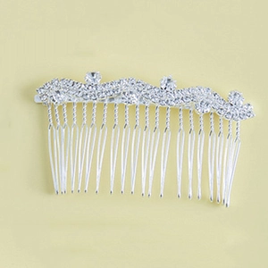 Elegant bridal silver hair comb with sparkling sunflower rhinestones and metal teeth