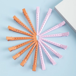 Pinces à Cheveux Bec de Canard en Métal Minimalistes pour Femmes Pince Géométrique pour Coiffure en Salon Accessoires de Coiffure Finition Mate