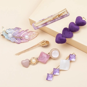 Élégant lot de 6 barrettes violettes avec cœurs en velours, perles et formes géométriques