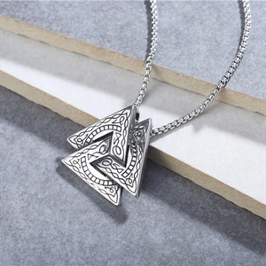 Vintage Valknut Viking triangle pendant necklace for men in polished titanium steel