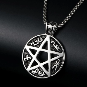 Collier Pendentif Pentagramme en Acier Inoxydable Rétro pour Hommes Femmes Runes Mystérieuses Gothique Punk Cercle Étoile Amulette