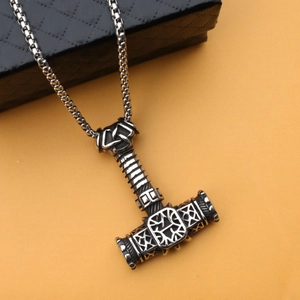 Collier pendentif Marteau de Thor Mjölnir viking en acier inoxydable style vintage