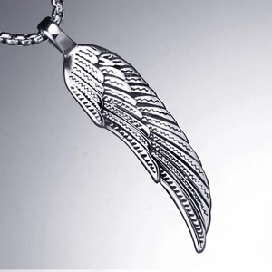 Hip hop vintage stainless steel wing pendant necklace with detailed feather engraving for men