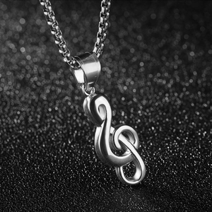 Collier en acier inoxydable poli avec pendentif clé de sol et chaîne de boîte
