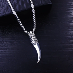 Vintage stainless steel wolf tooth pendant necklace for men with engraved details