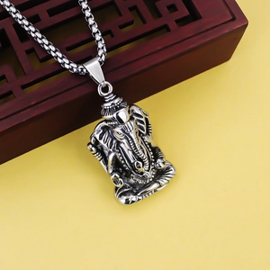 Pendaglio Ganesha stile hip hop in acciaio inossidabile antico con catena box