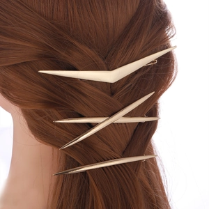 Golden Alloy Geometric Hair Clip Set Minimalist V Shape Cross Straight Hairpins For Women Girls Fashion Hair Accessories
