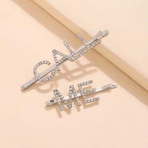 Barrettes à cheveux argentées avec strass et lettres CALL ME pour femmes élégantes