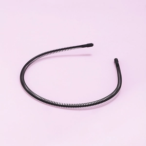 Unisex black wave metal spiral hairband with protective caps for sporty styling