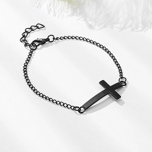 Bracelet croix noir à la mode en alliage avec chaîne réglable et fermoir mousqueton