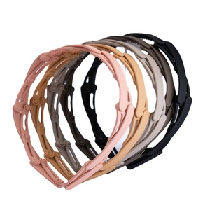Foldable frosted plastic headbands in assorted colors with flexible chain link design