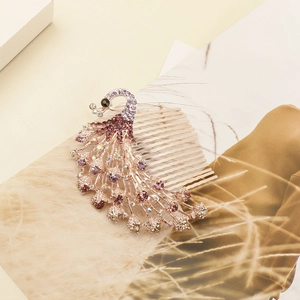 Elegante pettine per capelli a pavone in metallo con strass viola per sposa raffinata